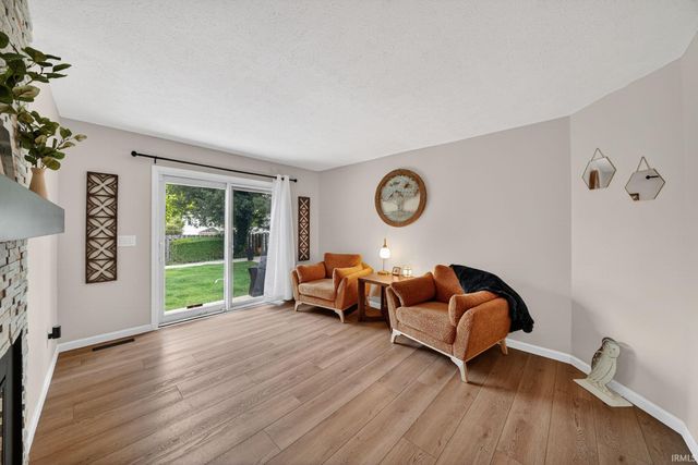 51679 Stoneham Way, Granger, IN 46530