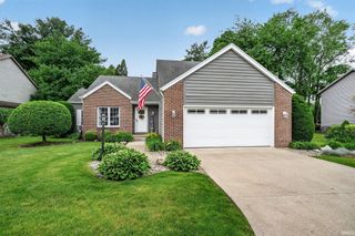 51679 Stoneham Way, Granger, IN 46530