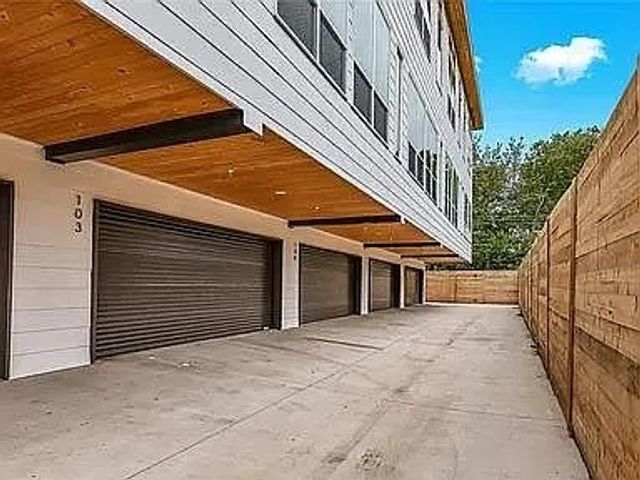 2603 Calvin Street 102, Dallas, TX 75204