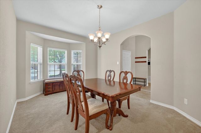 5920 Ivy Glen Drive, Grand Prairie, TX 75052