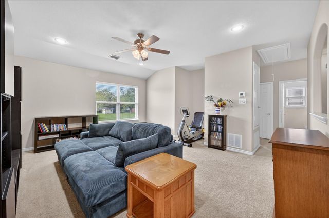 5920 Ivy Glen Drive, Grand Prairie, TX 75052