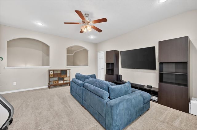 5920 Ivy Glen Drive, Grand Prairie, TX 75052