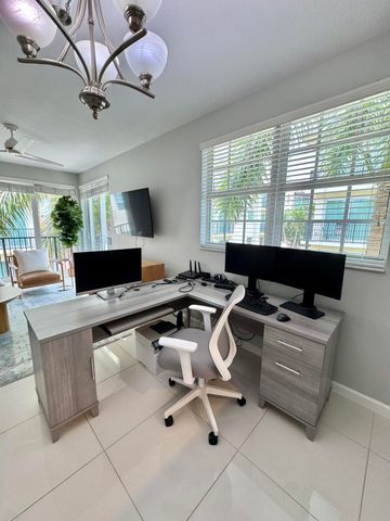 225 NE 1st Street 405, Delray Beach, FL 33444