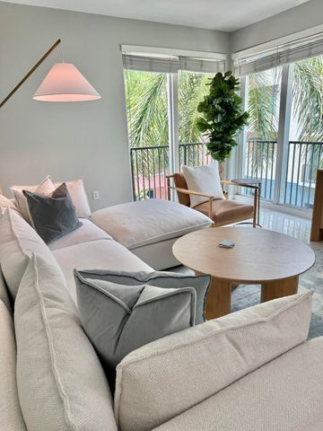 225 NE 1st Street 405, Delray Beach, FL 33444
