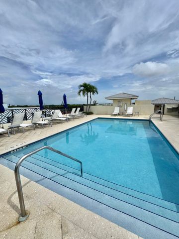 225 NE 1st Street 405, Delray Beach, FL 33444