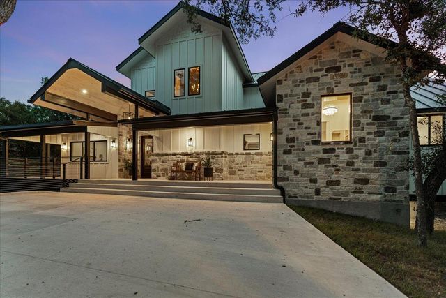 202 Hub DR, Wimberley, TX 78676