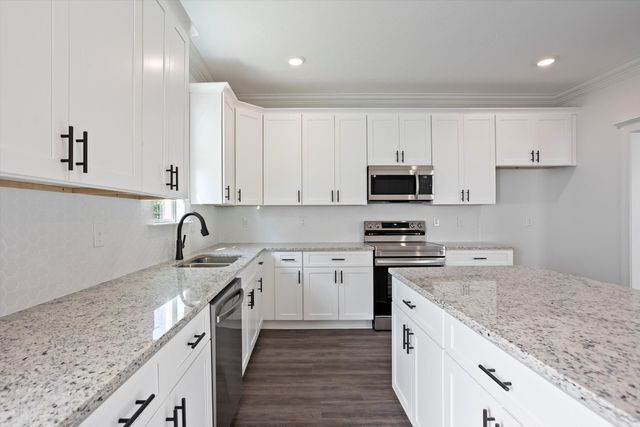 360 Country Glen Avenue, Graniteville, SC 29829