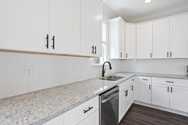 360 Country Glen Avenue, Graniteville, SC 29829