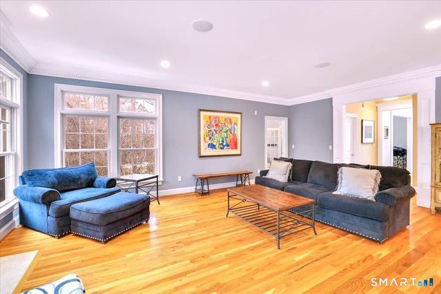 26 Berkshire Crossing, Avon, CT 06001