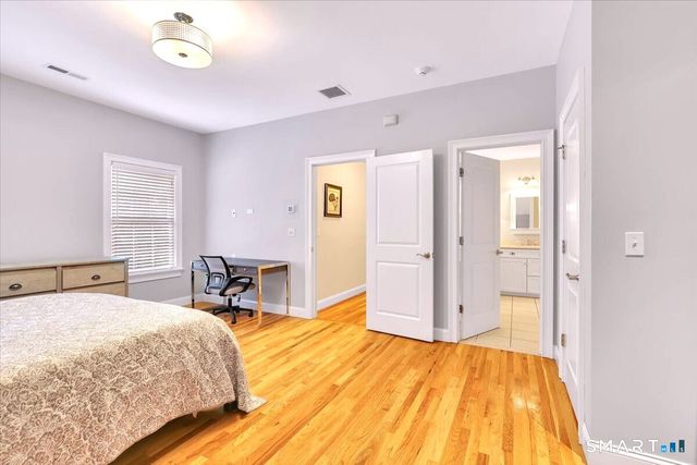 26 Berkshire Crossing, Avon, CT 06001