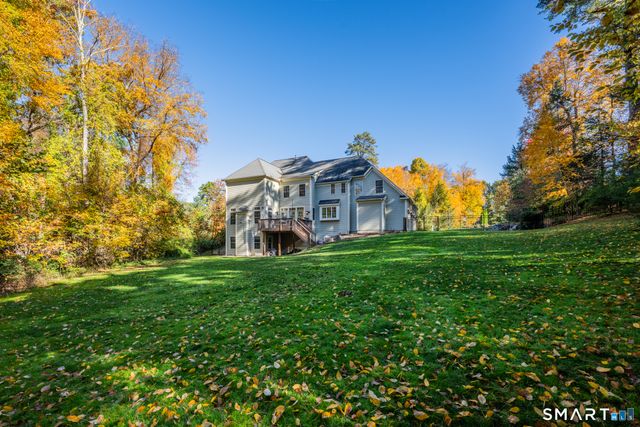 26 Berkshire Crossing, Avon, CT 06001