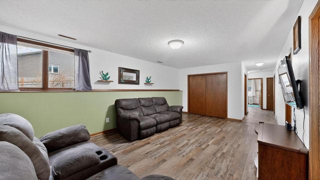 4306 1st Street NW, Rochester, MN 55901