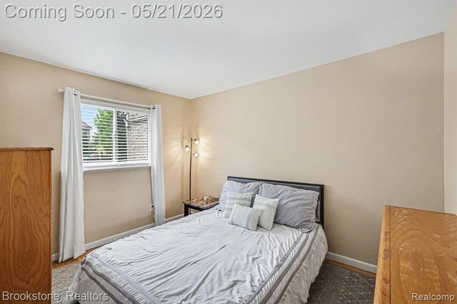 46561 Plum Grove Drive, Macomb, MI 48044