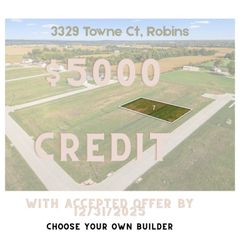 3329 Towne Court, Robins, IA 52328