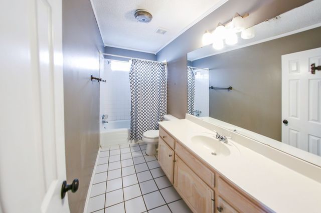 3025 Aspen Drive, Paris, TX 75462