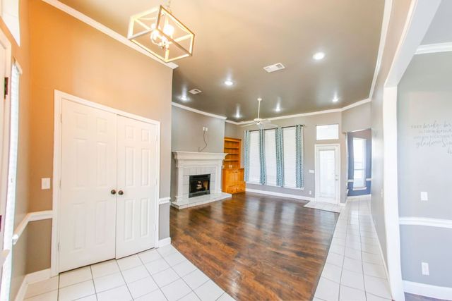 3025 Aspen Drive, Paris, TX 75462
