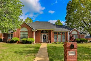 3025 Aspen Drive, Paris, TX 75462