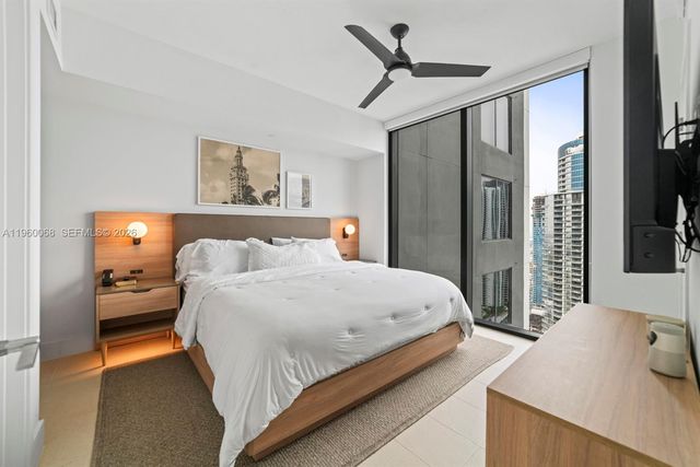 159 NE 6th St 4309, Miami, FL 33132