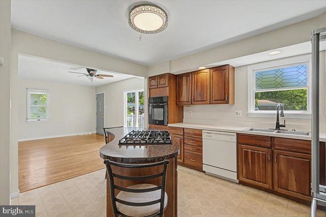 65 E NETHERFIELD RD, Wilmington, DE 19804