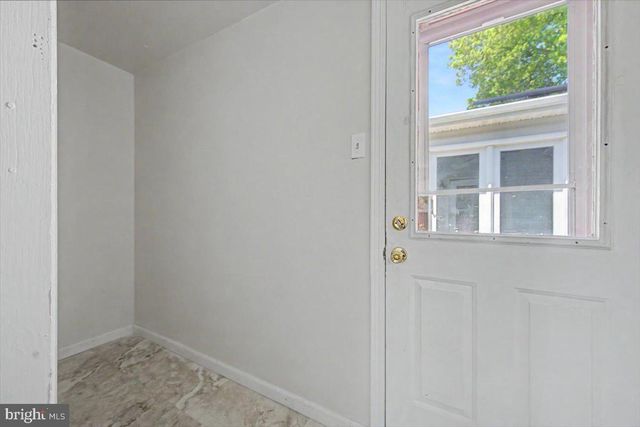65 E NETHERFIELD RD, Wilmington, DE 19804