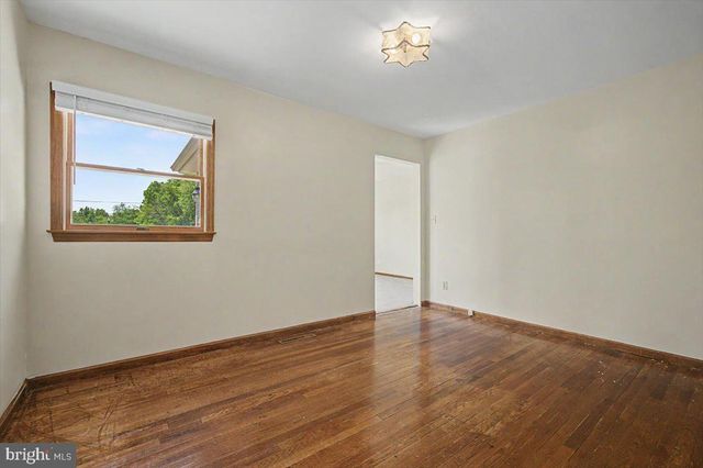 65 E NETHERFIELD RD, Wilmington, DE 19804