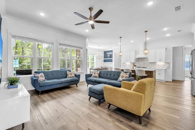 129 Caraway Drive, Niceville, FL 32578