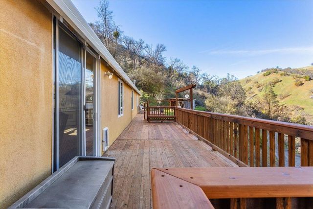 17370 W Corral Hollow Rd, Tracy, CA 95377