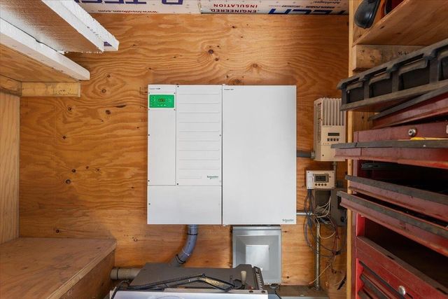 17370 W Corral Hollow Rd, Tracy, CA 95377