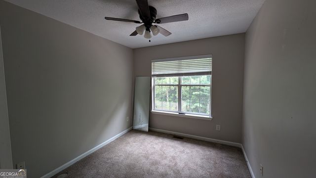 370 Brentwood Drive, Newnan, GA 30263
