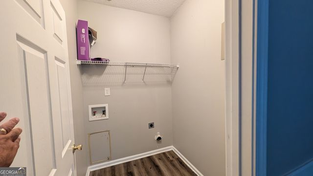 370 Brentwood Drive, Newnan, GA 30263