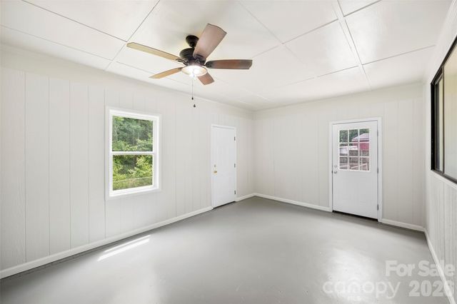 22 Forest Hill Road, Belmont, NC 28012