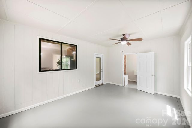 22 Forest Hill Road, Belmont, NC 28012