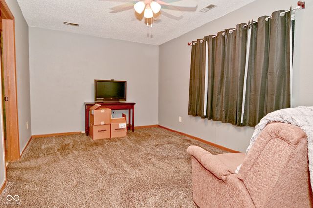 1606 Ashley Drive, Lebanon, IN 46052