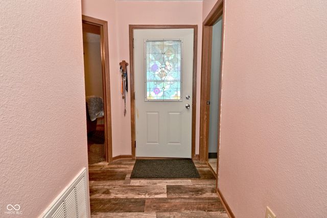 1606 Ashley Drive, Lebanon, IN 46052