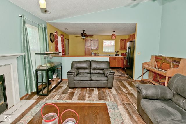 1606 Ashley Drive, Lebanon, IN 46052