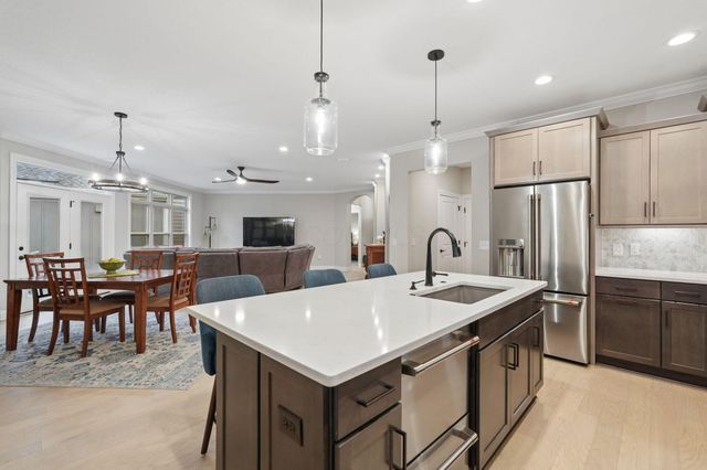 10228 Hyland Run, Plain City, OH 43064