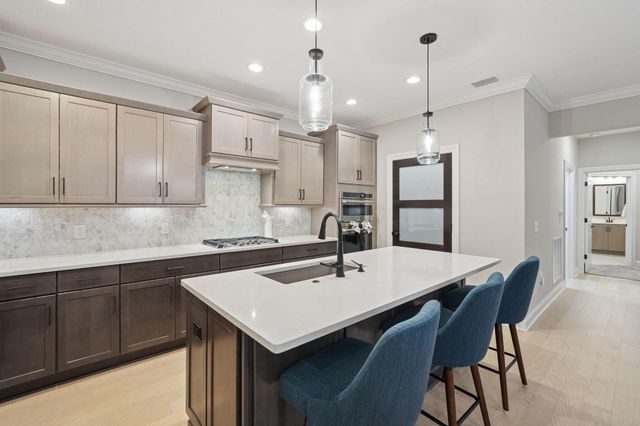 10228 Hyland Run, Plain City, OH 43064
