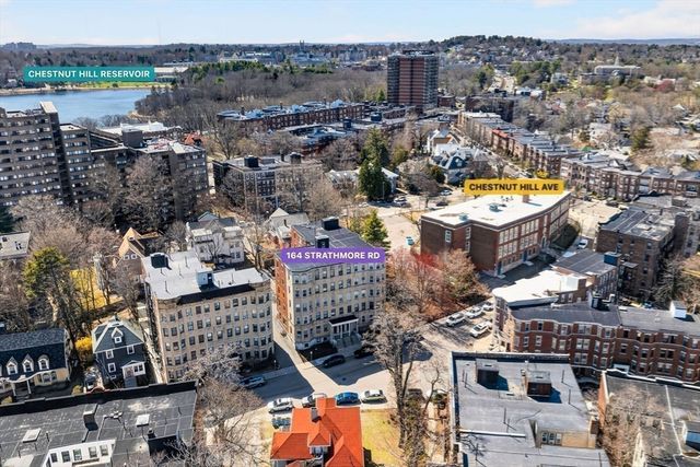 164 Strathmore R 4, Boston, MA 02135