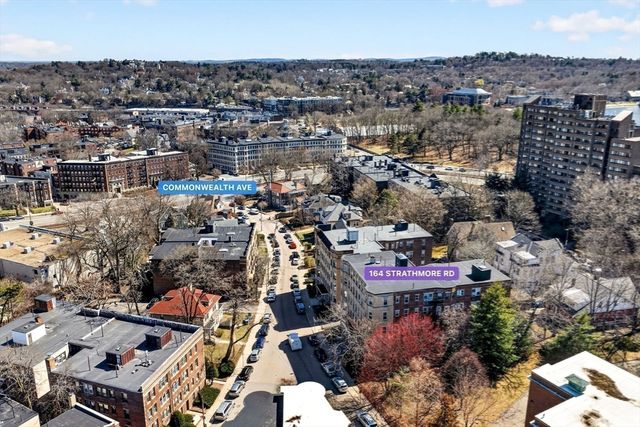 164 Strathmore R 4, Boston, MA 02135