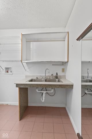 4902 Dancer Drive, Indianapolis, IN 46237