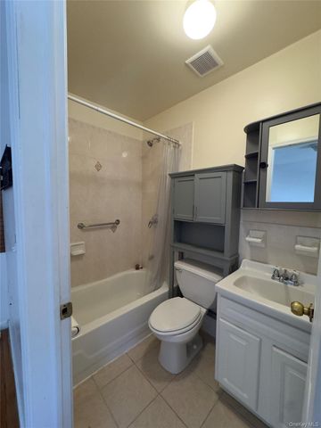 234A Hosmer Avenue, Bronx, NY 10465