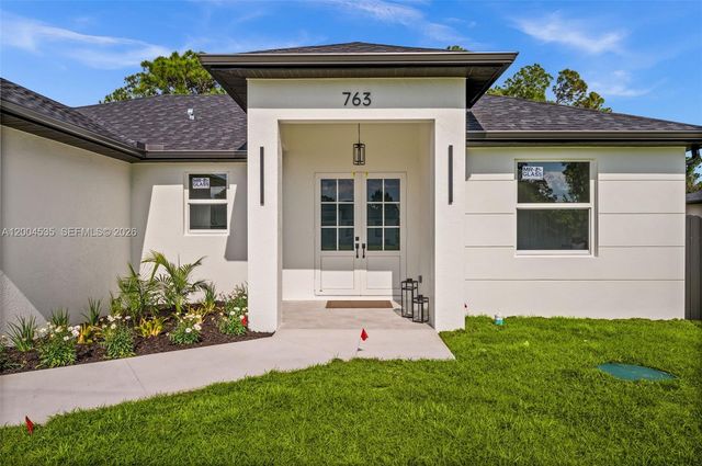 763 Andover Avenue S, Lehigh Acres, FL 33974