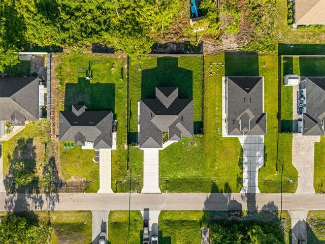 763 Andover Avenue S, Lehigh Acres, FL 33974