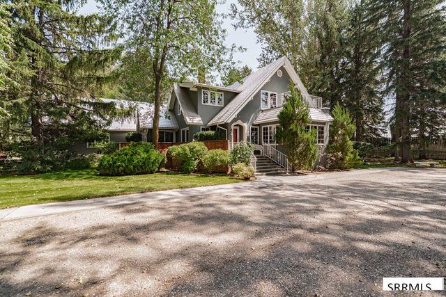 8535 S 15th W, Idaho Falls, ID 83402