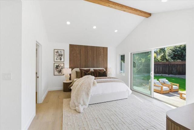 655 Washington Street, Los Altos, CA 94022