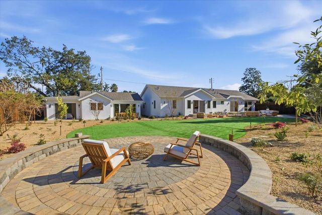 655 Washington Street, Los Altos, CA 94022