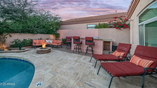6334 E VIEWMONT Drive 25, Mesa, AZ 85215