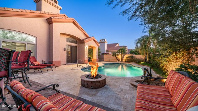 6334 E VIEWMONT Drive 25, Mesa, AZ 85215