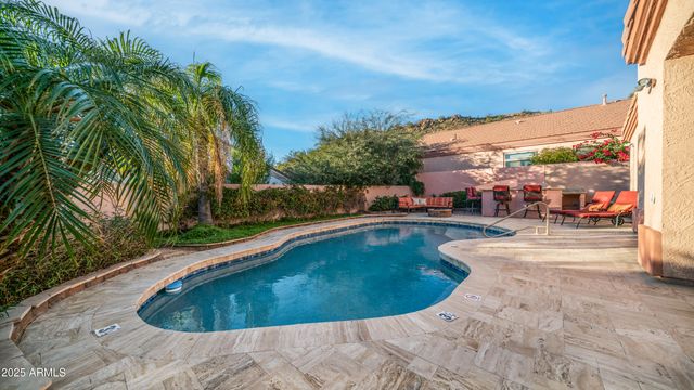 6334 E VIEWMONT Drive 25, Mesa, AZ 85215