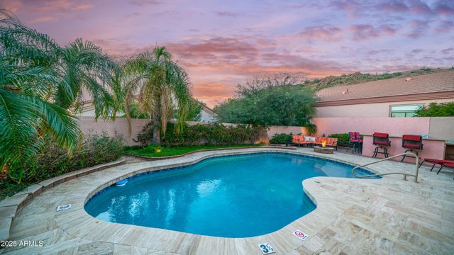 6334 E VIEWMONT Drive 25, Mesa, AZ 85215